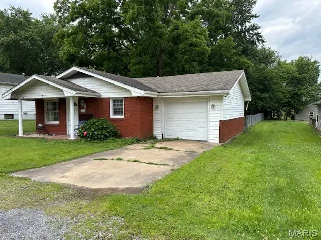 105 Druetta Avenue, Scott City, MO 63780 - Image #2