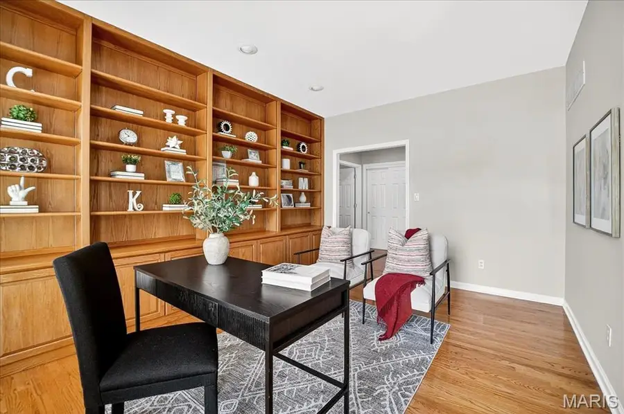 202 Fick Farm Road, Chesterfield, MO 63005 - Image #3