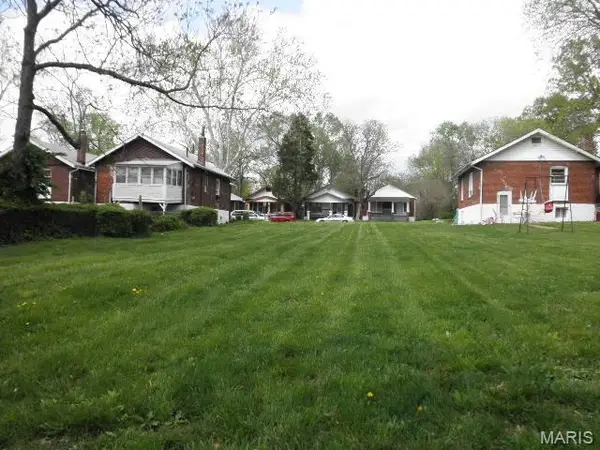 6520 Julian Avenue, University City, MO 63133