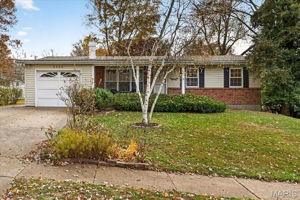 3290 Kingsley Drive, Florissant, MO 63033 - Image #1