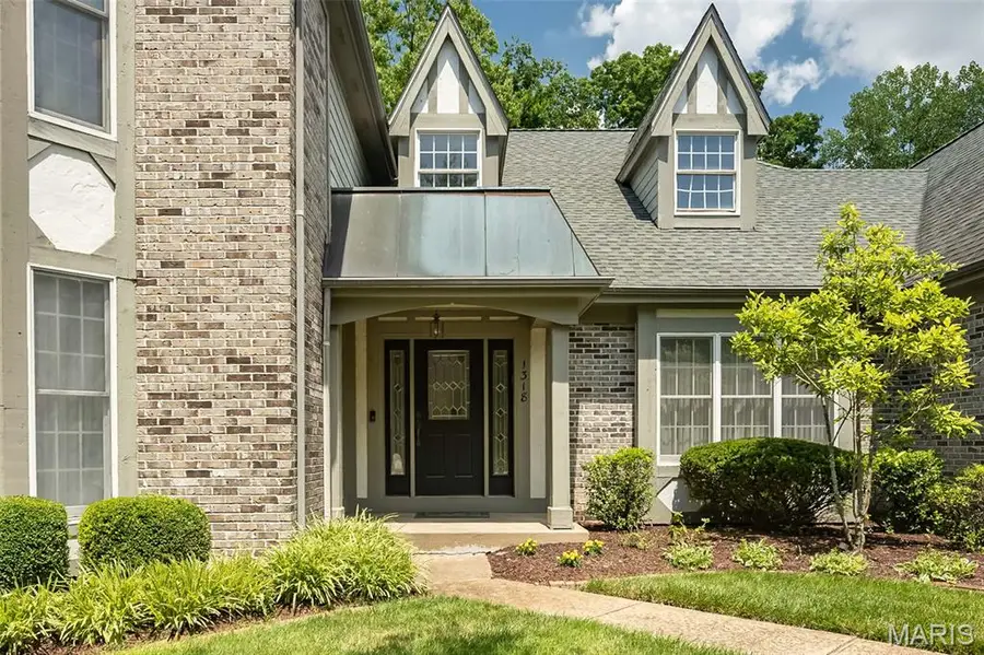 1318 Conway Oaks Drive, Chesterfield, MO 63017 - #2