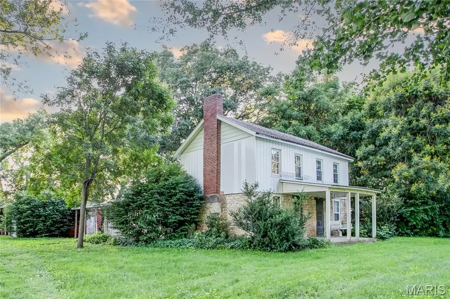 692 N Eldred-hillview Road, Hillview, IL 62050 - #2