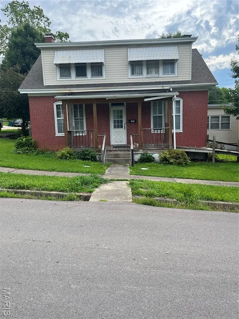 121 N 13th Street, Louisiana, MO 63353 - Image #1