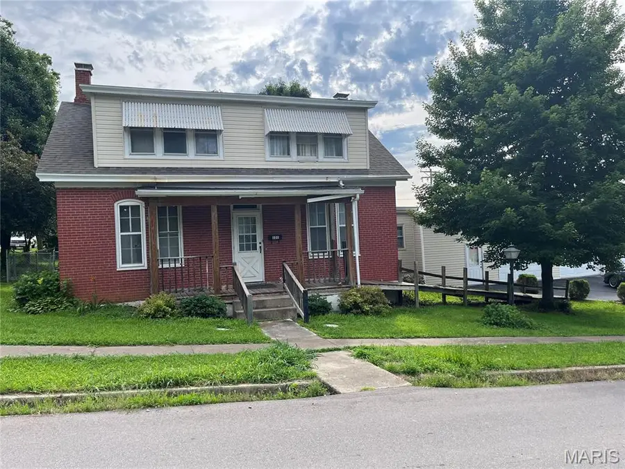 121 N 13th Street, Louisiana, MO 63353 - Image #2