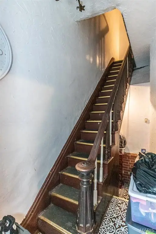 1412 Bremen Avenue, Saint Louis, MO 63107 - Image #2