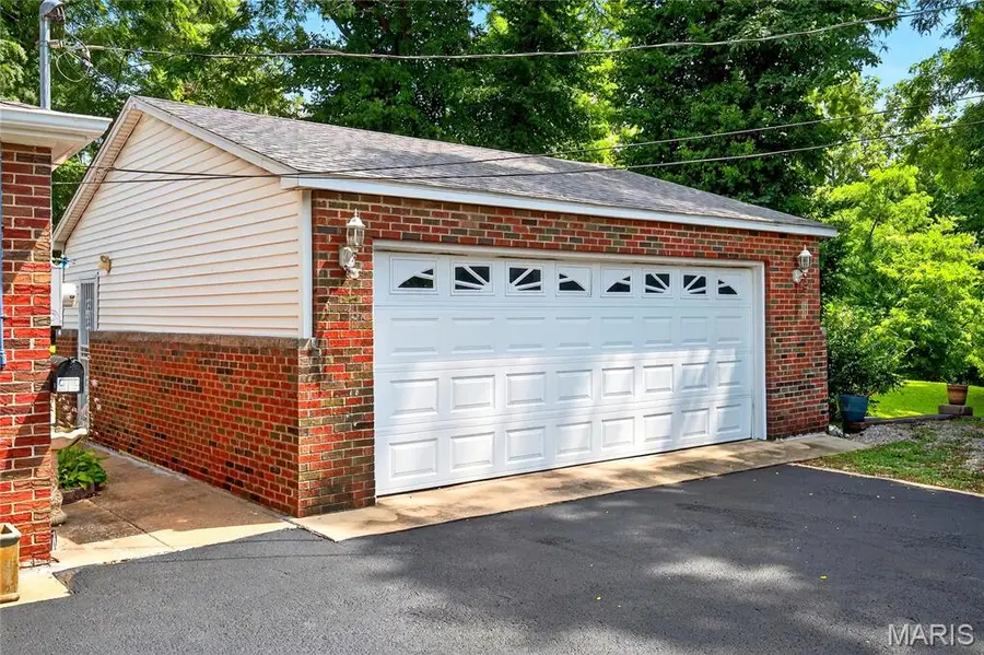 351 N 66th Street, Belleville, IL 62223 - Image #3