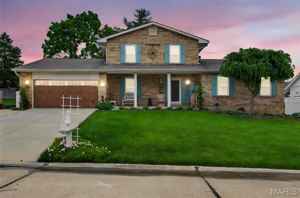 1422 Cobblestone Drive, Saint Charles, MO 63304 - #1