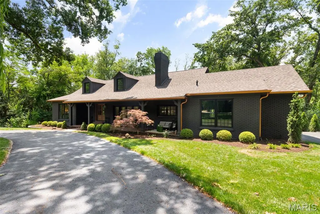 9 Sumac Lane, Saint Louis, MO 63124 - Image #1