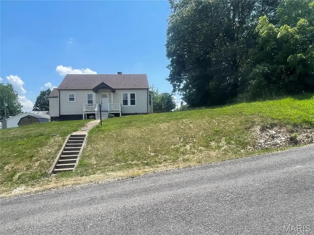 1130 W Gallatin Street, Vandalia, IL 62471 - Image #1