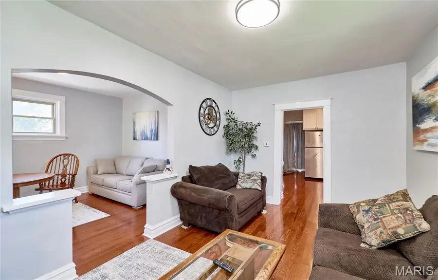 7102 Alabama Avenue, Saint Louis, MO 63111 - #2