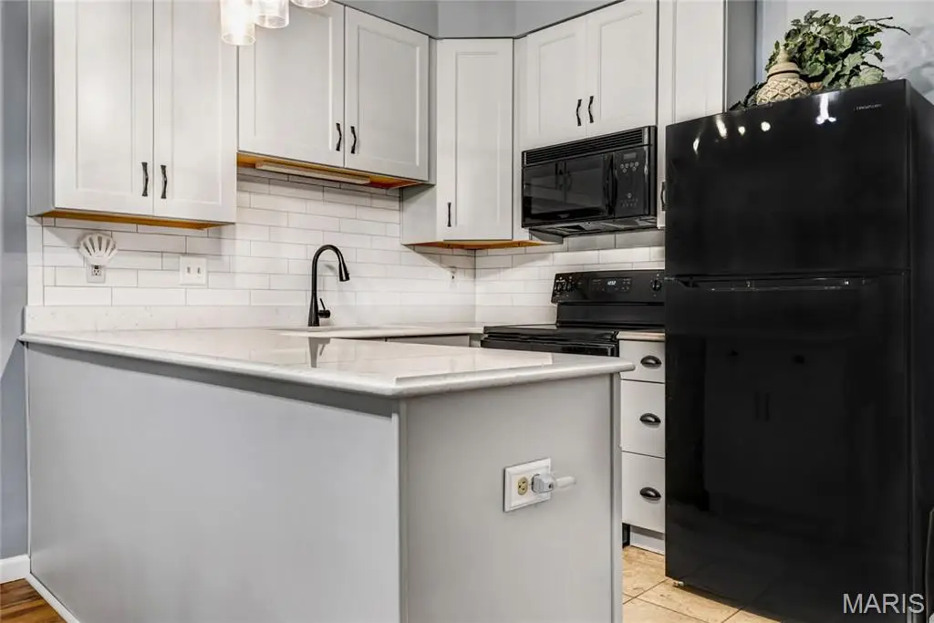 13815 Amiot Drive #A, Maryland Heights, MO 63146 - Image #1