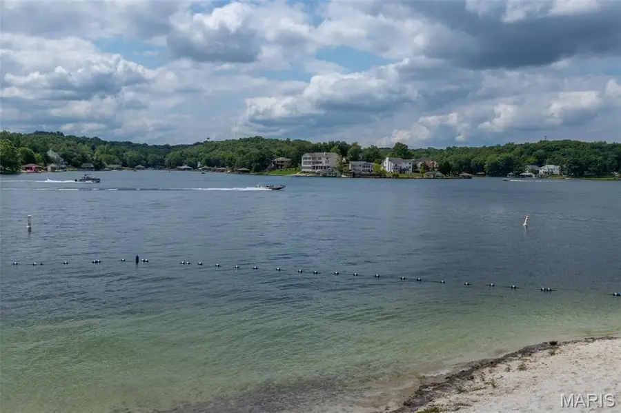 10201 Lake Hill Trail, Hillsboro, MO 63050 - Image #3