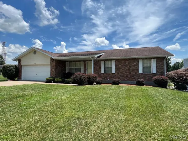 1681 Ridge Road, Jackson, MO 63755