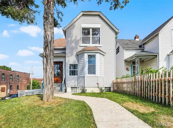 5123 Wicklow Place, St Louis, MO 63111