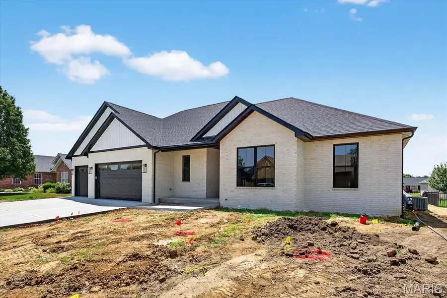 125 Gladwyn Drive, Millstadt, IL 62260 - Image #2