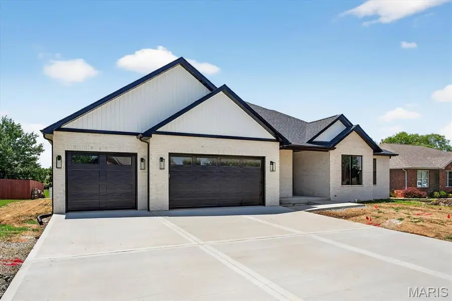 125 Gladwyn Drive, Millstadt, IL 62260 - Image #3