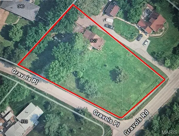 927 Gravois Road, Fenton, MO 63026