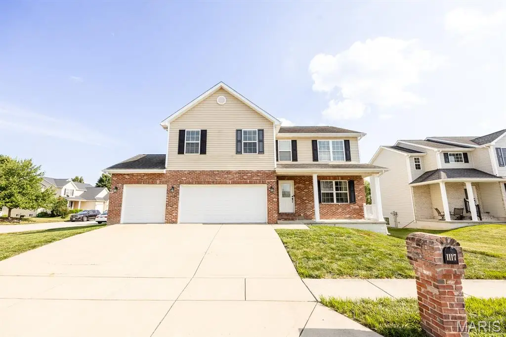 1117 Gulfstream Way, Mascoutah, IL 62258 - Image #1