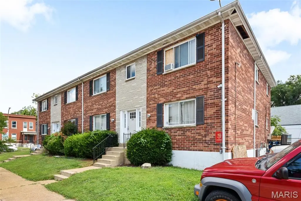 323 Mott Street, Saint Louis, MO 63111 - Image #1