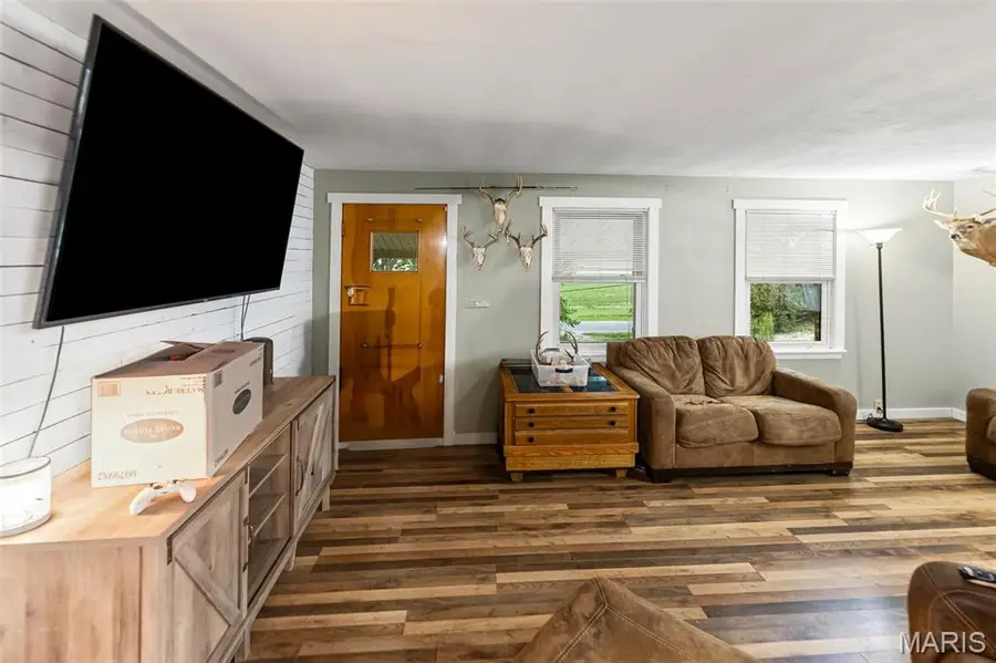 1752 N Bluff Road, Collinsville, IL 62234 - Image #2