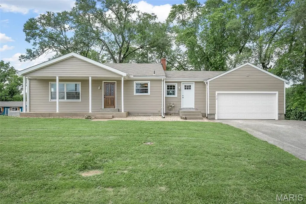 410 Brown Road, Saint Peters, MO 63376 - Image #1