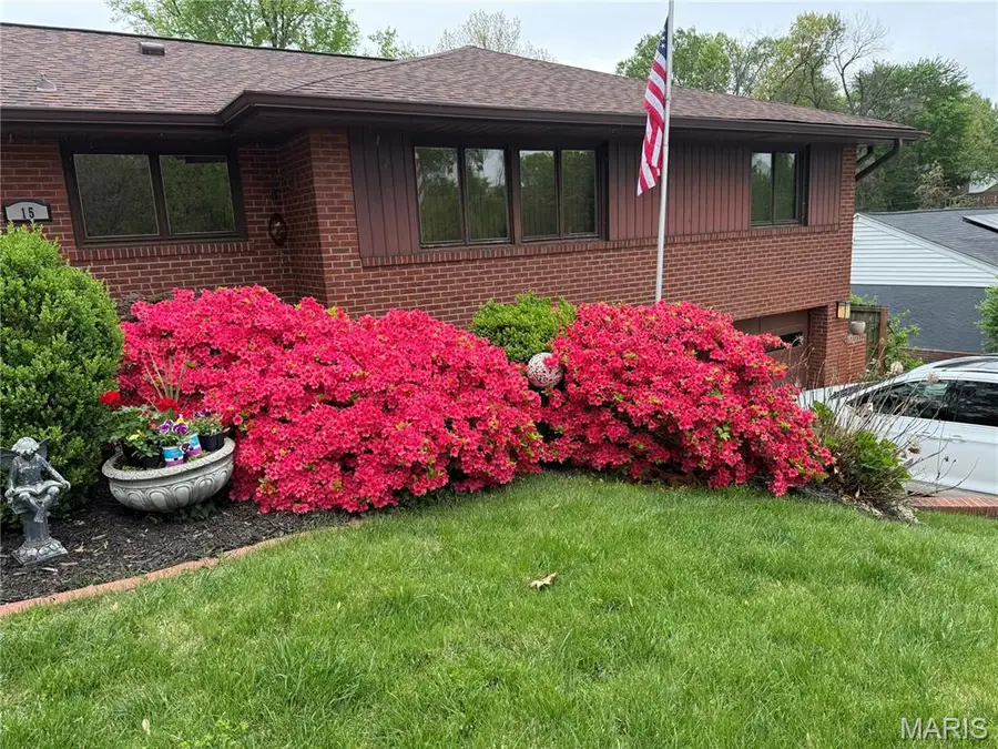 15 Lake Pembroke Drive, Ferguson, MO 63135 - Image #2