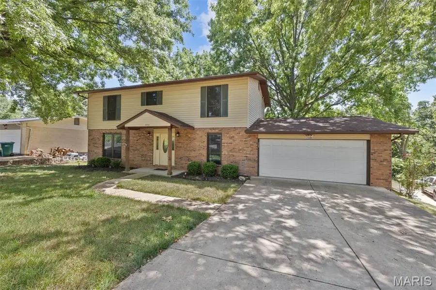 1928 Raintree Drive, Imperial, MO 63052 - Image #2