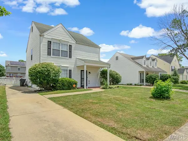 240 Brookmont Drive, Belleville, IL 62221