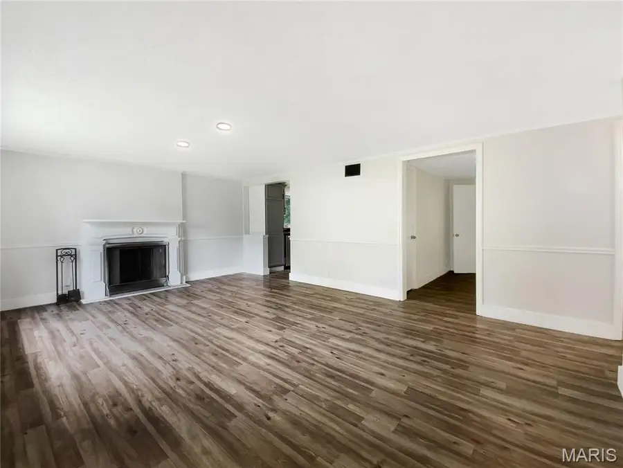 614 Conover Lane, Saint Louis, MO 63126 - Image #2