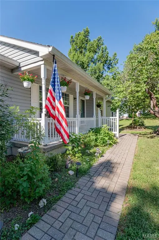 906 Pheasant Hill Drive, Rolla, MO 65401 - Image #2