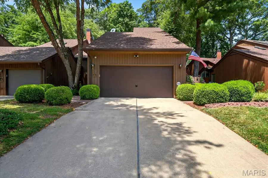 2 Tanewood Court, Belleville, IL 62223 - Image #2