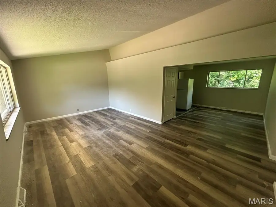 10205 Northland Hills Court, Saint Louis, MO 63136 - Image #2