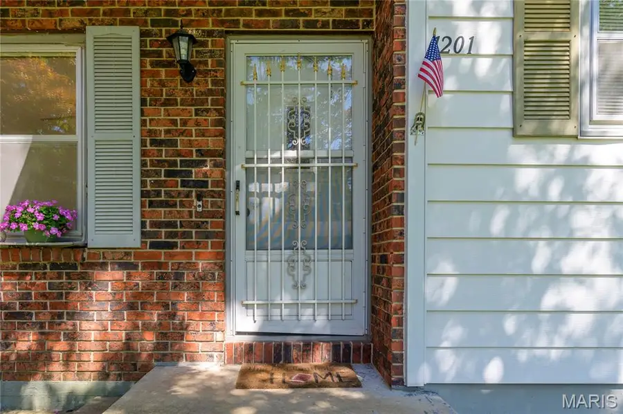 1201 Hull Valley Drive, Waynesville, MO 65583 - Image #2