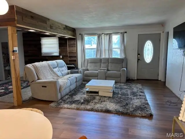 613 Sunnyhill Drive, Belleville, IL 62223 - Image #3