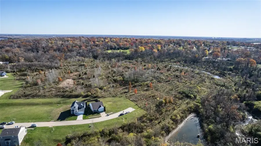 10940 John James Drive, Saint Louis, MO 63137 - Image #3