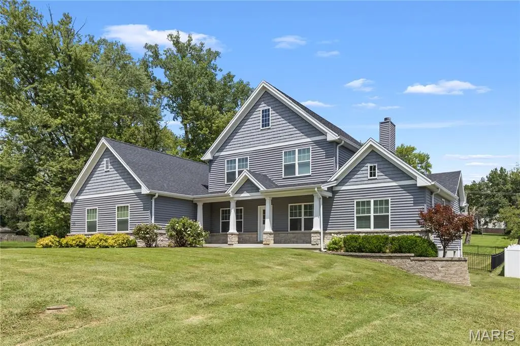 20 Millwell Drive, Maryland Heights, MO 63043 - Image #1