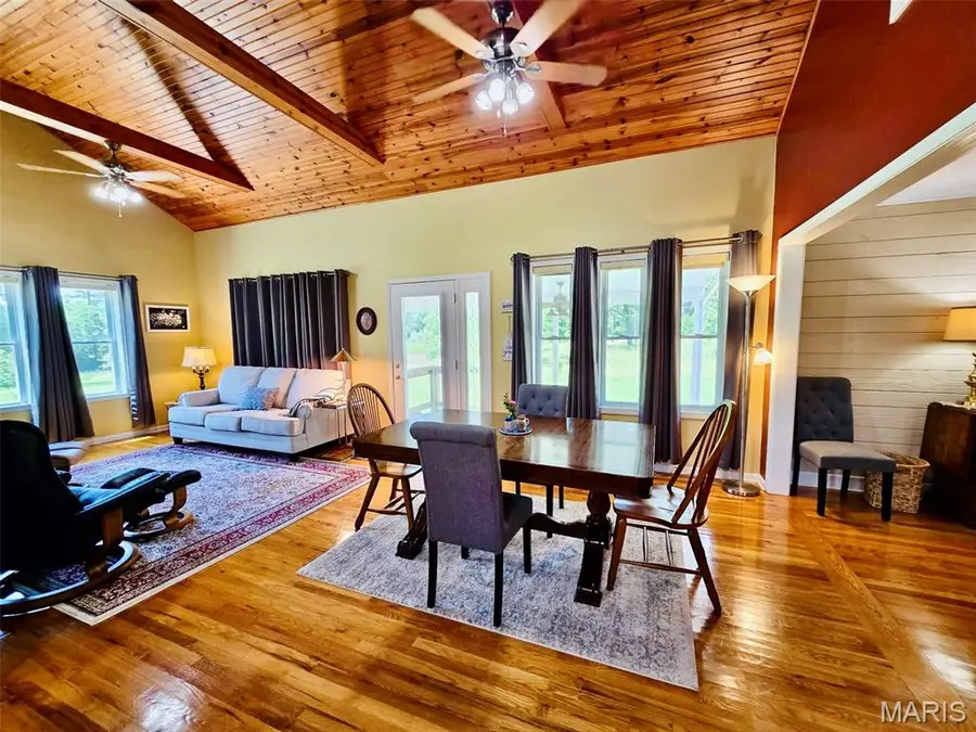 202 Maple, Licking, MO 65542 - Image #2