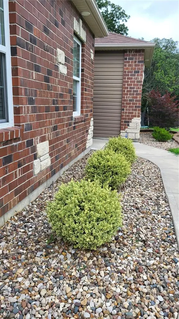 404 Deep Forest Drive, Hawk Point, MO 63349 - Image #2