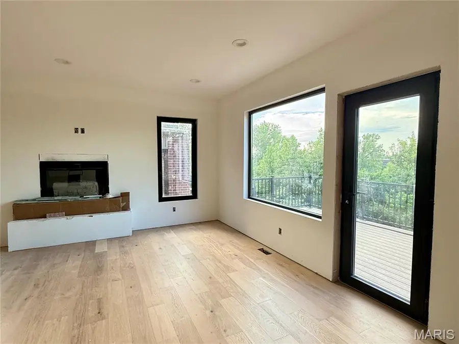 1011 River Bluff Drive, Washington, MO 63090 - Image #2