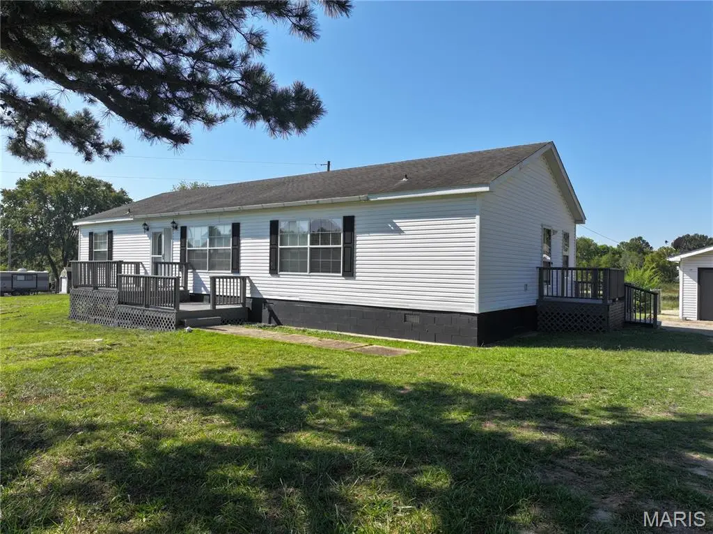 61 County Road 4705, Poplar Bluff, MO 63901 - Image #1