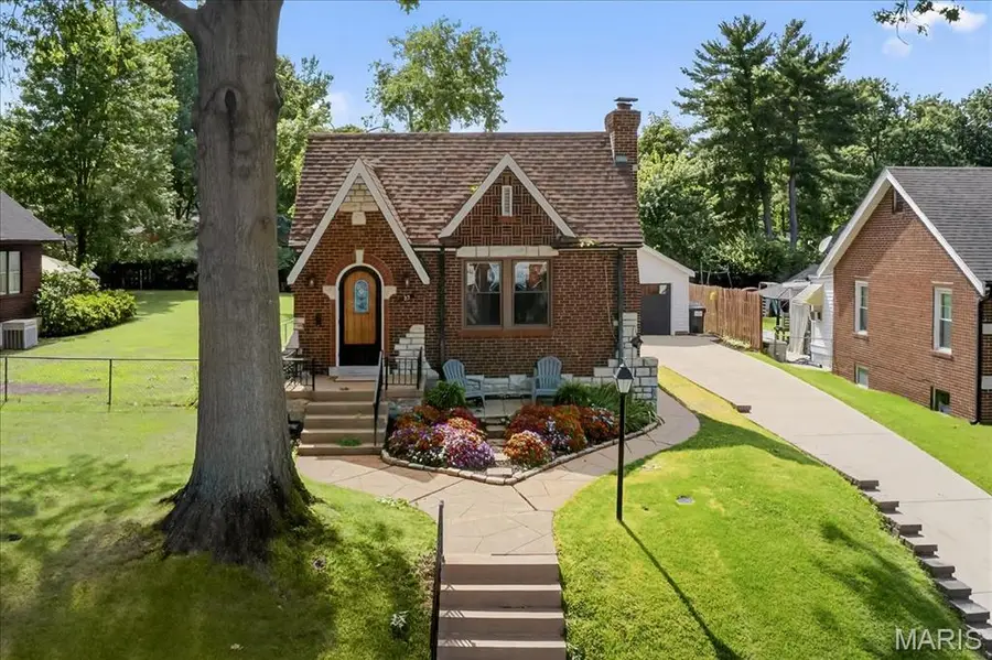 25 Saint Charles Place, Saint Louis, MO 63119 - Image #3