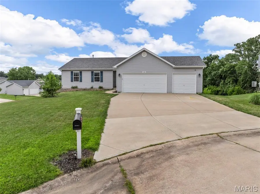 135 Falcons Crest Drive, Wright City, MO 63390 - #2