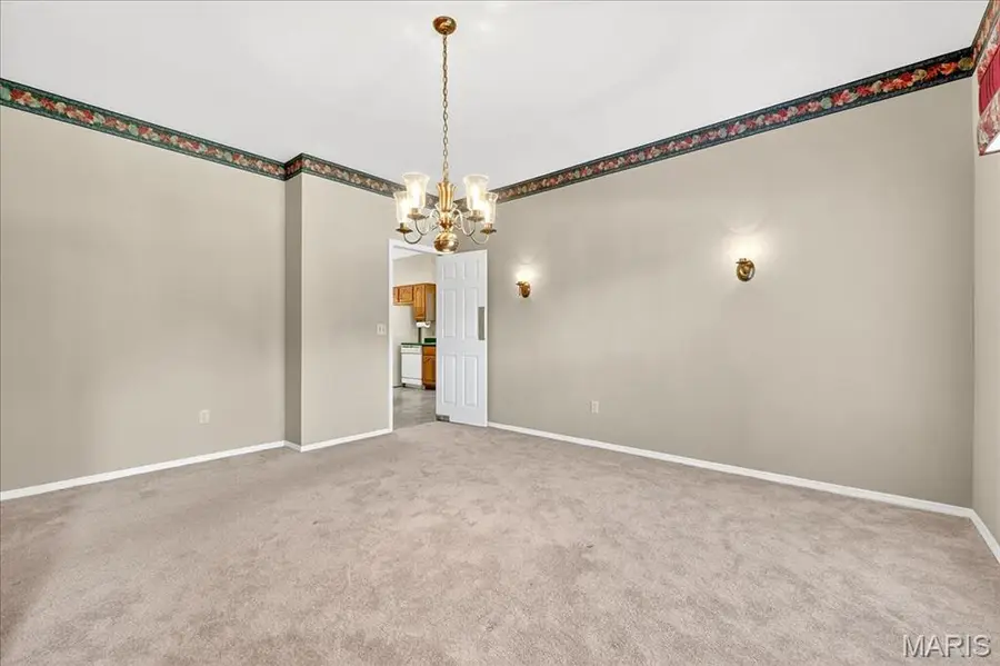 5756 Westchester Farm Drive, Weldon Spring, MO 63304 - Image #3