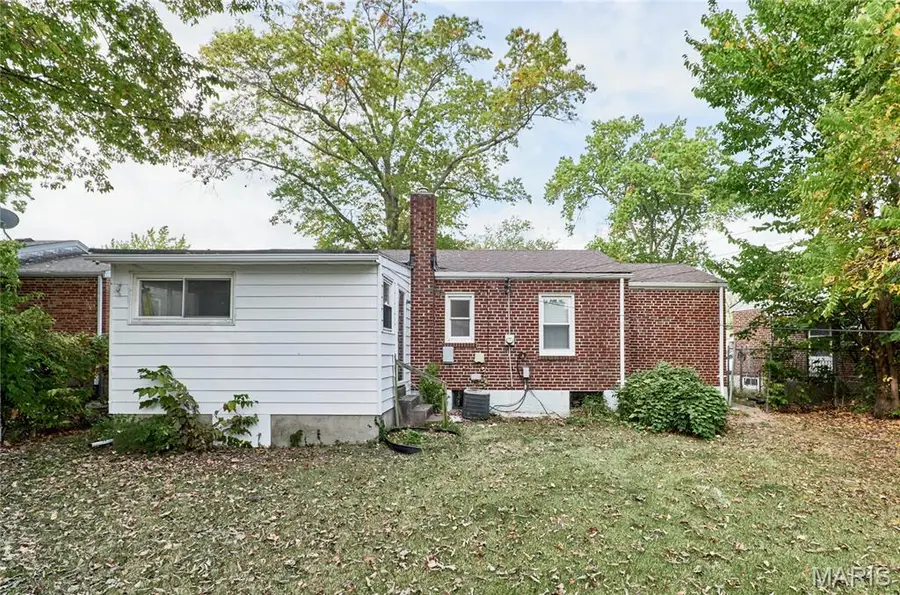 9116 Jordan Street, Saint Louis, MO 63137 - Image #3