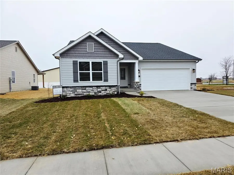 847 Topaz Court, Mascoutah, IL 62258 - Image #2