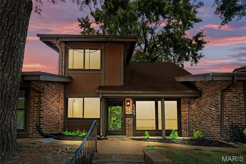 4363 Tavistock Circle, Mehlville, MO 63129 - Image #1