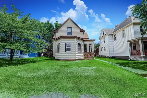 313 Wabash Avenue, Belleville, IL 62220