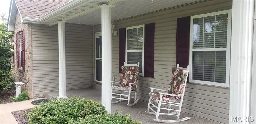 222 Valley View Drive, Cuba, MO 65453 - Image #3