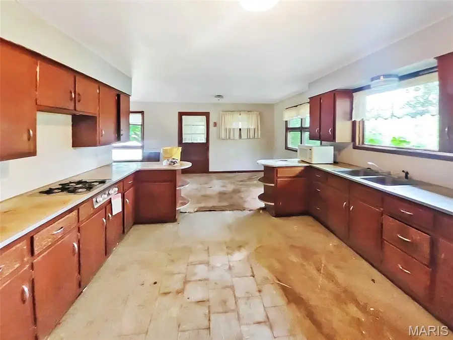 42 Park Street, Farmington, MO 63640 - Image #3