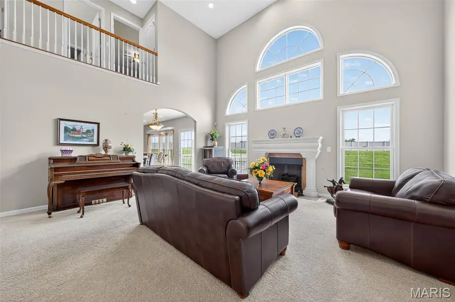 143 Central Park Avenue, Wentzville, MO 63385 - Image #2